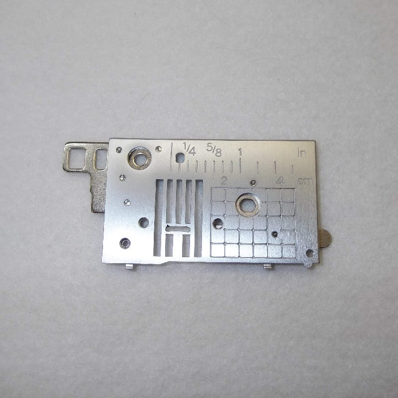 Brother (ASSY A) Zig-Zag Needle Plate All Purpose XE6468101