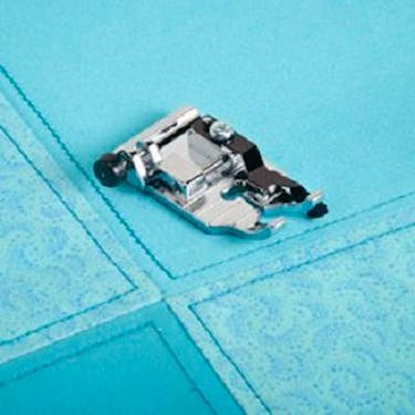 Baby Lock 1/4 Quilting Foot with Guide