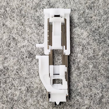 1-Step Buttonhole Foot R