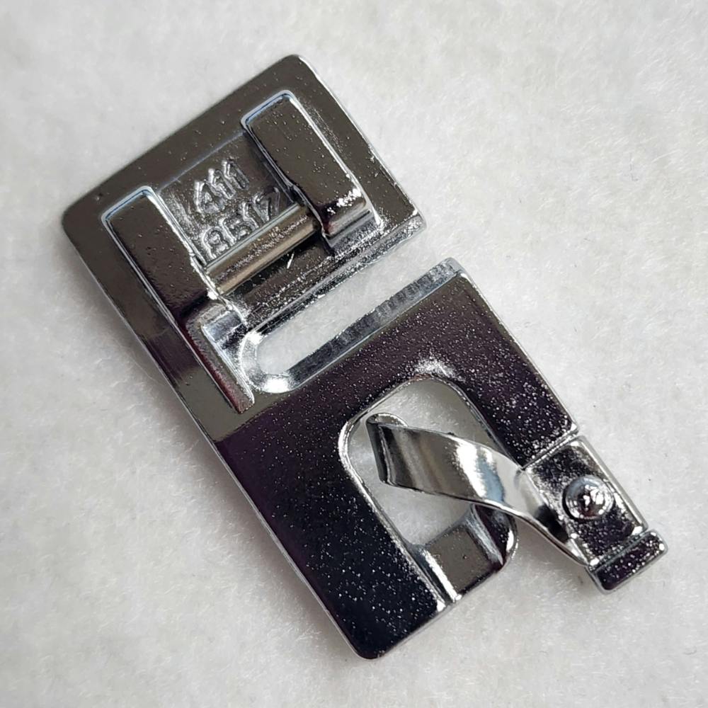 HUSQVARNA VIKING Narrow Hem Presser Foot 5 mm